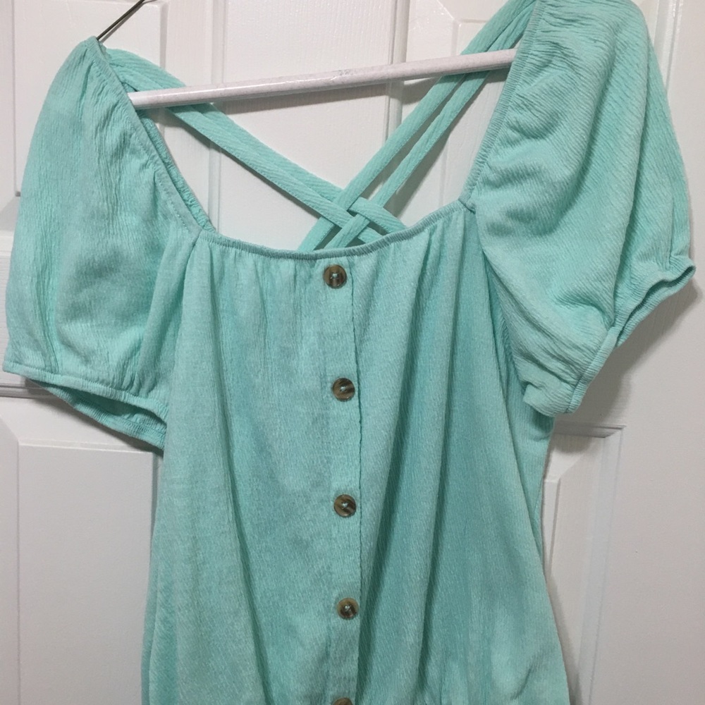 Blouse with cris-cross straps
